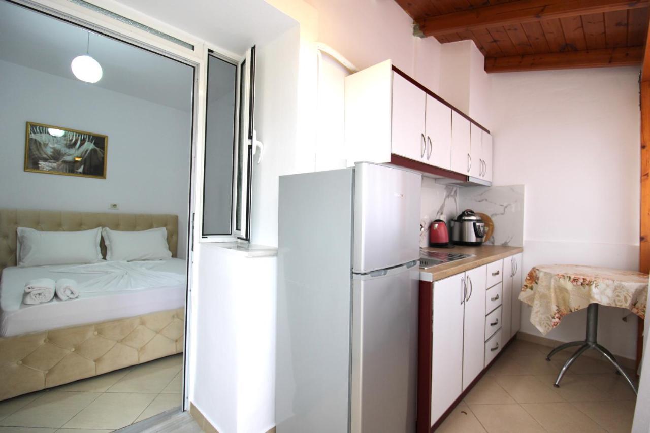 Aparthotel Seaside Genti Pollo *