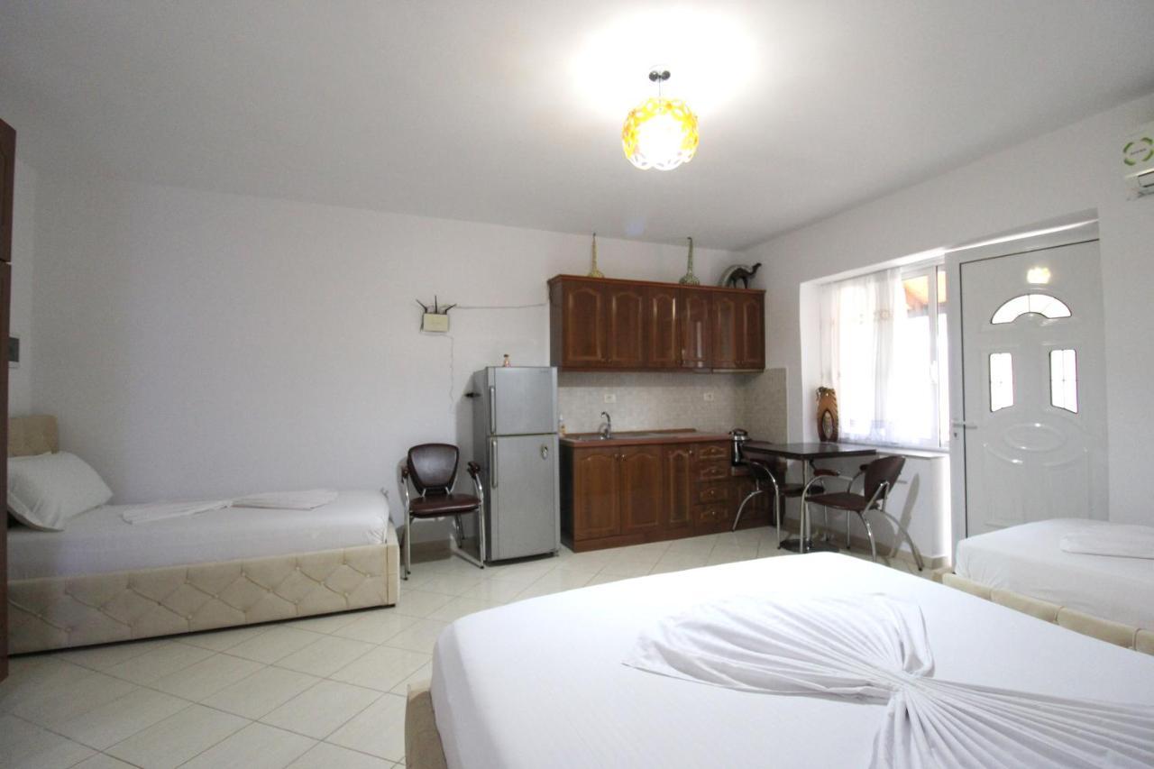 Aparthotel Seaside Genti Pollo *