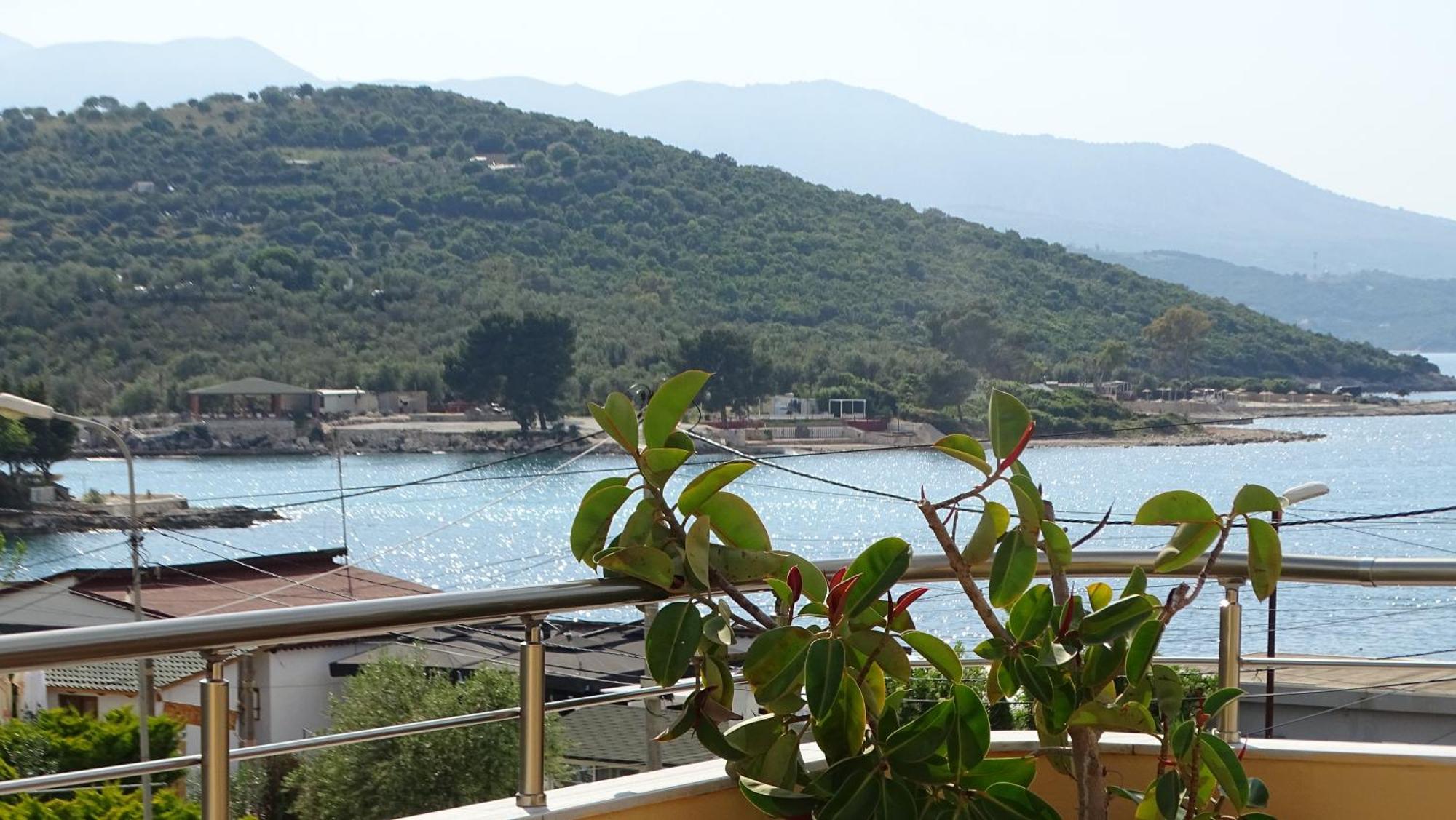 Aparthotel Seaside Genti Pollo