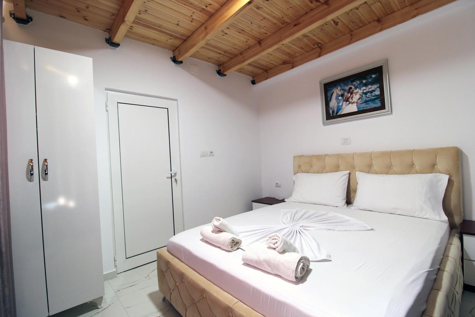 Apart-hotel Seaside Genti Pollo *